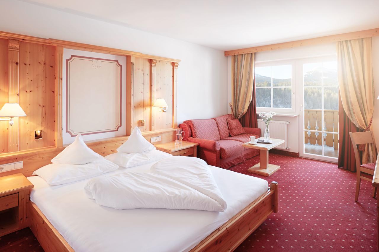 Familienhotel Maria Obereggen Kültér fotó